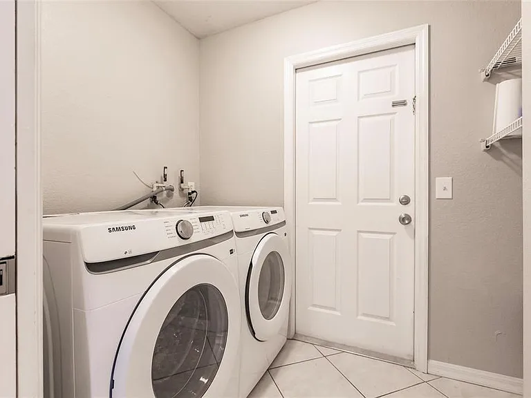 3036 Abbington St — Photo 45