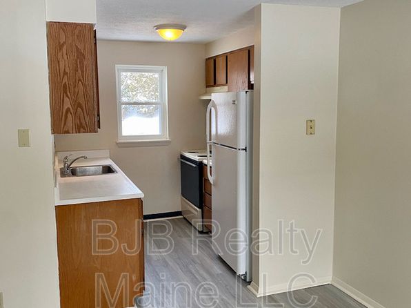 395 Lisbon St APT 13