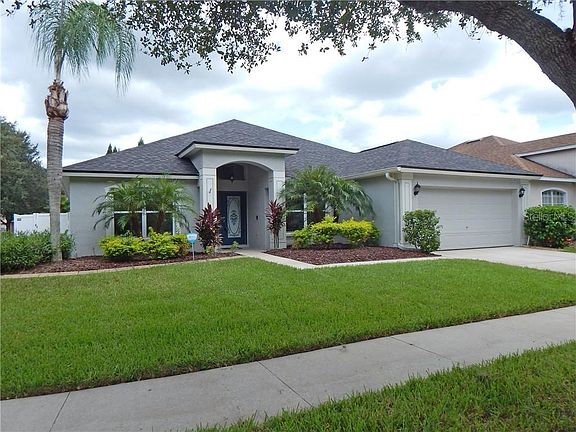 2nd image of 5815 Heronview Crescent Dr