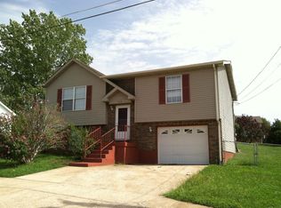 116 Potomac St, Radcliff, KY 40160