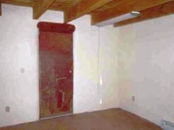 3rd image of 5 Los Gatos Ln