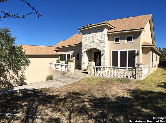 3rd image of 18642 Shadow Canyon Dr
