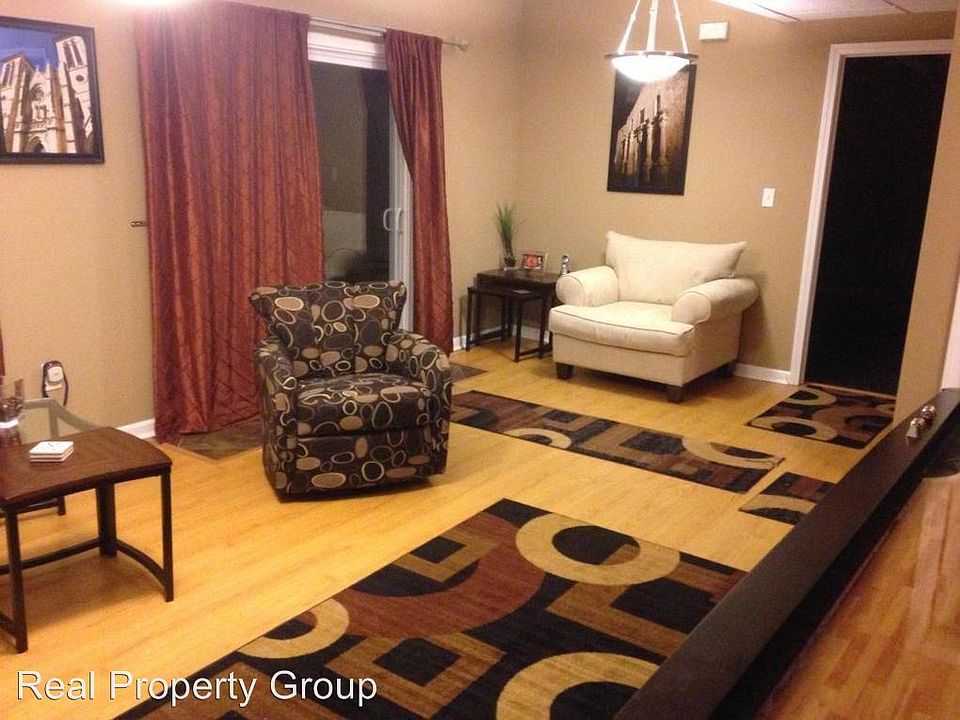 1st image of 2907 Woods Crossing Dr #D