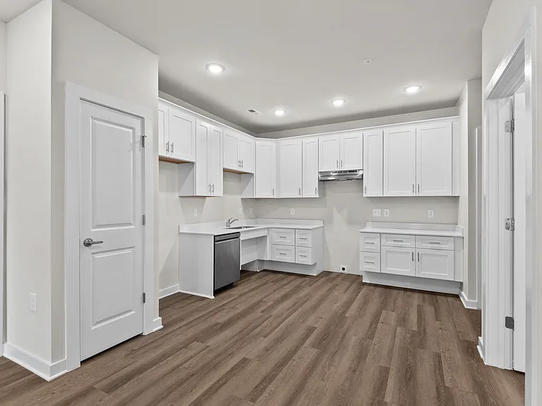 223 S 11th St #106 — Photo 11