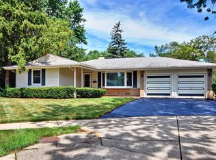 240 Placid Ct, Elk Grove Village, IL 60007