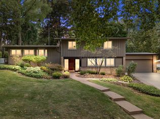 2508 Londonderry Rd, Ann Arbor, MI 48104