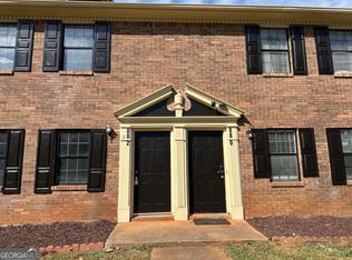 880 Five Forks Trickum Rd, Lawrenceville, GA 30046