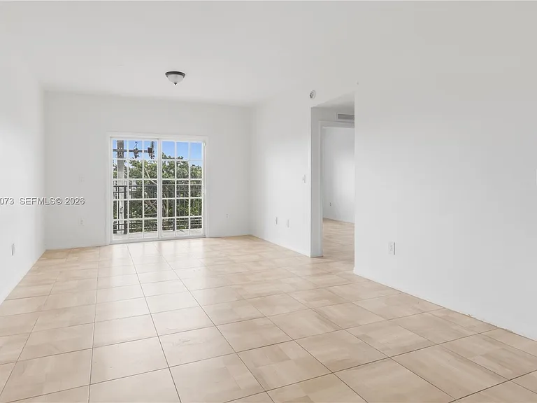5271 SW 8th St #304 — Photo 6