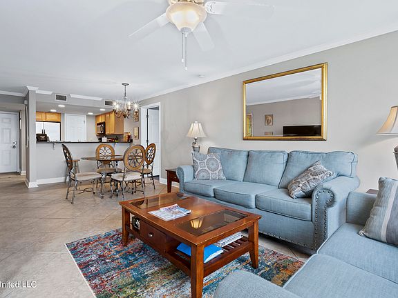 5th image of 2046 Beach Blvd #320