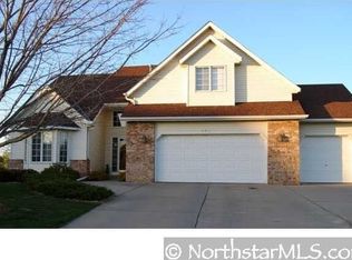 3951 Bailey Ridge Draw, Woodbury, MN 55125