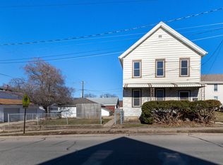 2004 Windsor Ave, Dubuque, IA 52001