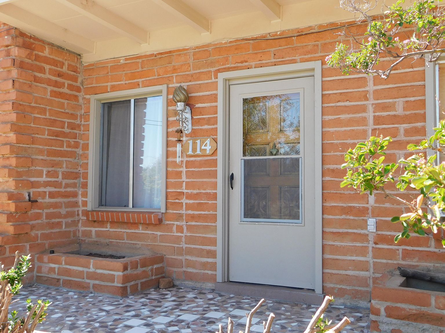 114 1st St, Huachuca City, AZ 85616 Zillow