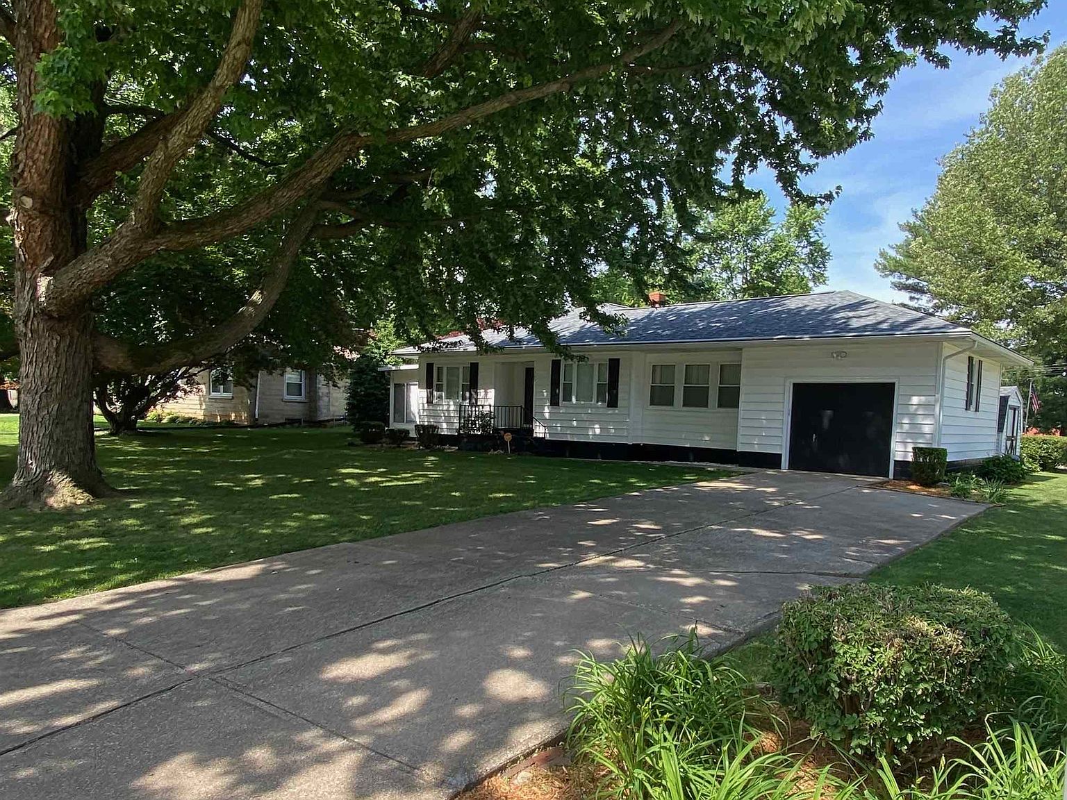 1305 Jefferson Dr, Mount Vernon, IN 47620 Zillow