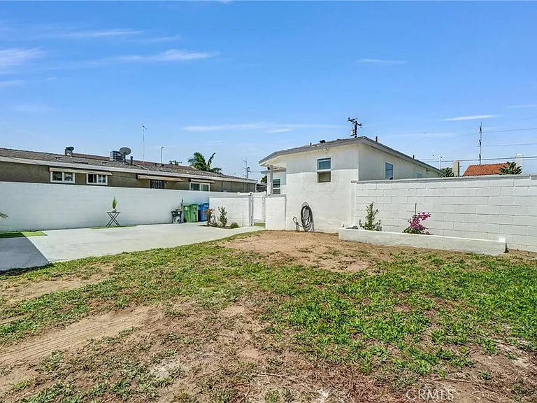 14508 Kingsdale Ave — Photo 28