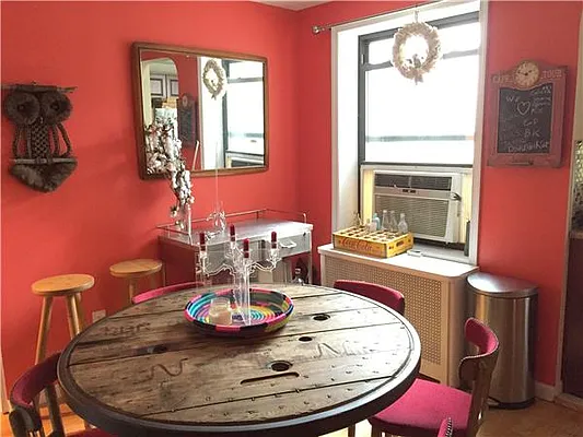 Rented by David Francis New York LLC | media 30