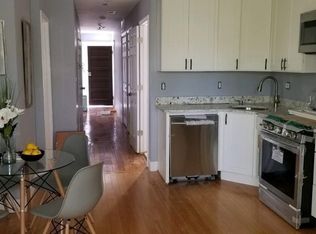 136 Oxford St #2, Cambridge, MA 02140