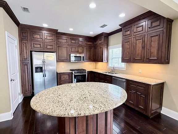 3rd image of 6270 Ladera Trl