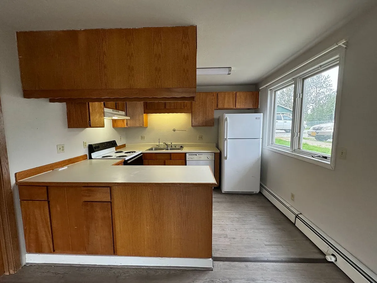 Building Photo - 4006 E Steven Dr #11