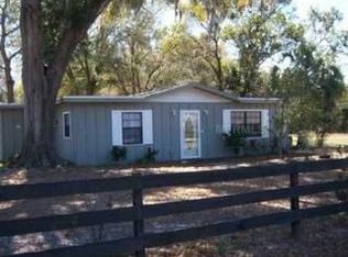 16534 McKinley Rd, Umatilla, FL 32784