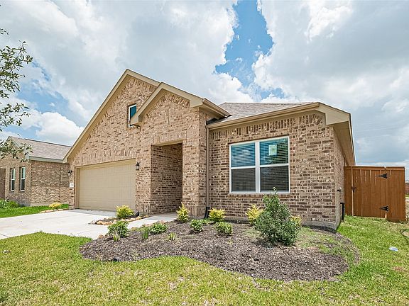 2nd image of 5818 Capri Forest Drive