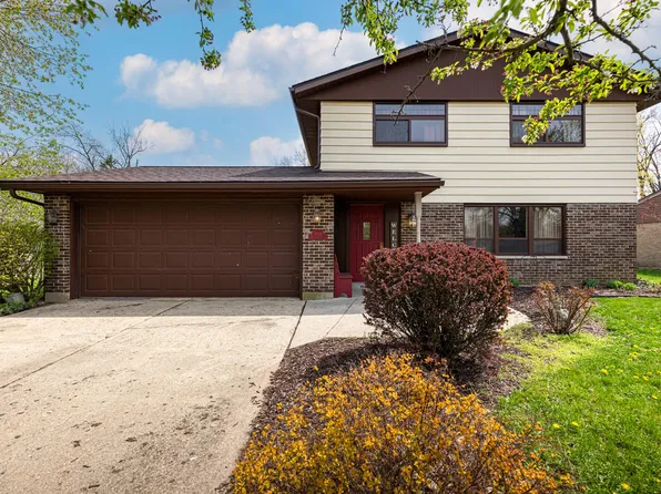 5154 Saum St, Fairborn, OH 45324