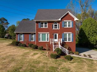 1494 Brookfield Cir, Mount Olive, AL 35117