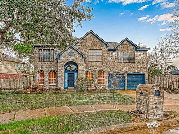 4th image of 5815 Henniker Dr