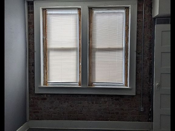 3rd image of 1703.5 E Michigan St Unit 5