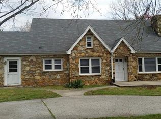 4921 Old Rural Hall Rd, Winston Salem, NC 27105