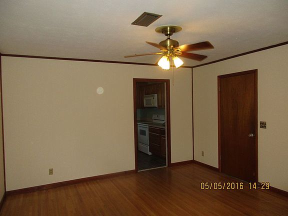 5th image of 6960 Hanson Dr N