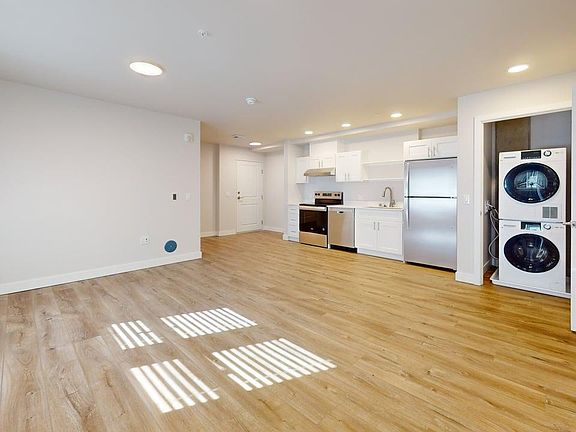 Kitchen living area