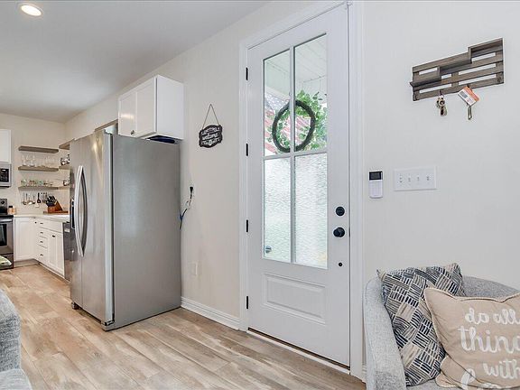 4th image of 3936 Bowen Drive