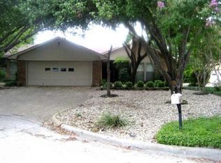 210 Rainbow Cir, Rockwall, TX 75032