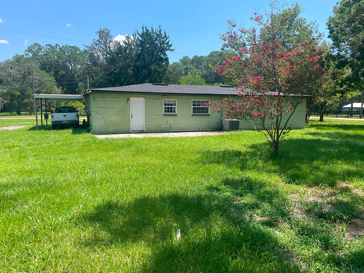 3 bed, 1550 sqft, $1,800 — Photo 2