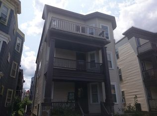 15 Saint William St, Dorchester, MA 02125