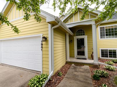 1941 NW 158th St, Clive, IA, 50325