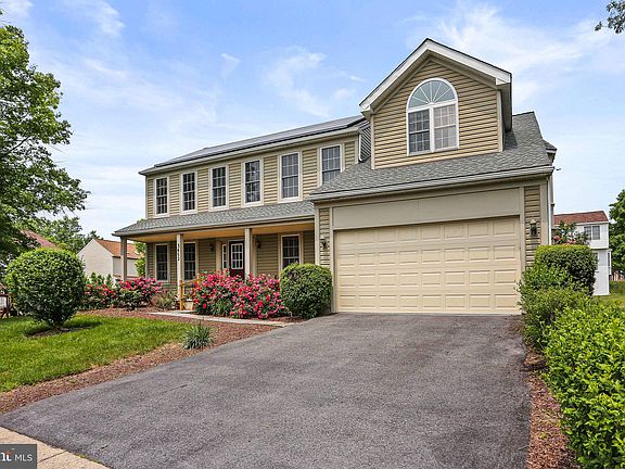 2nd image of 3402 Ardsley Ct