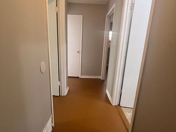4th image of 3679 Ladue St