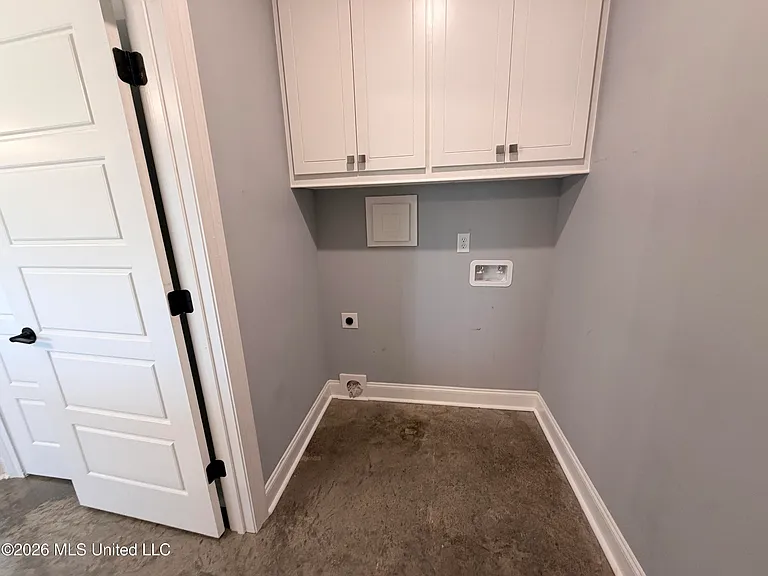 531 Birchwood Blvd — Photo 17