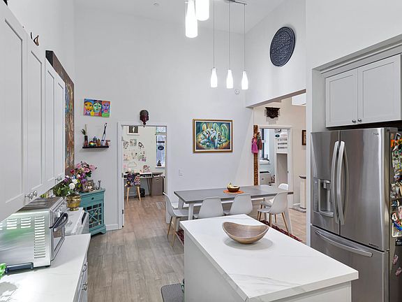 5th image of 20 West St APT 9C