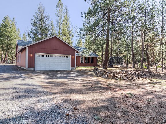 4th image of 18822 River Woods Dr