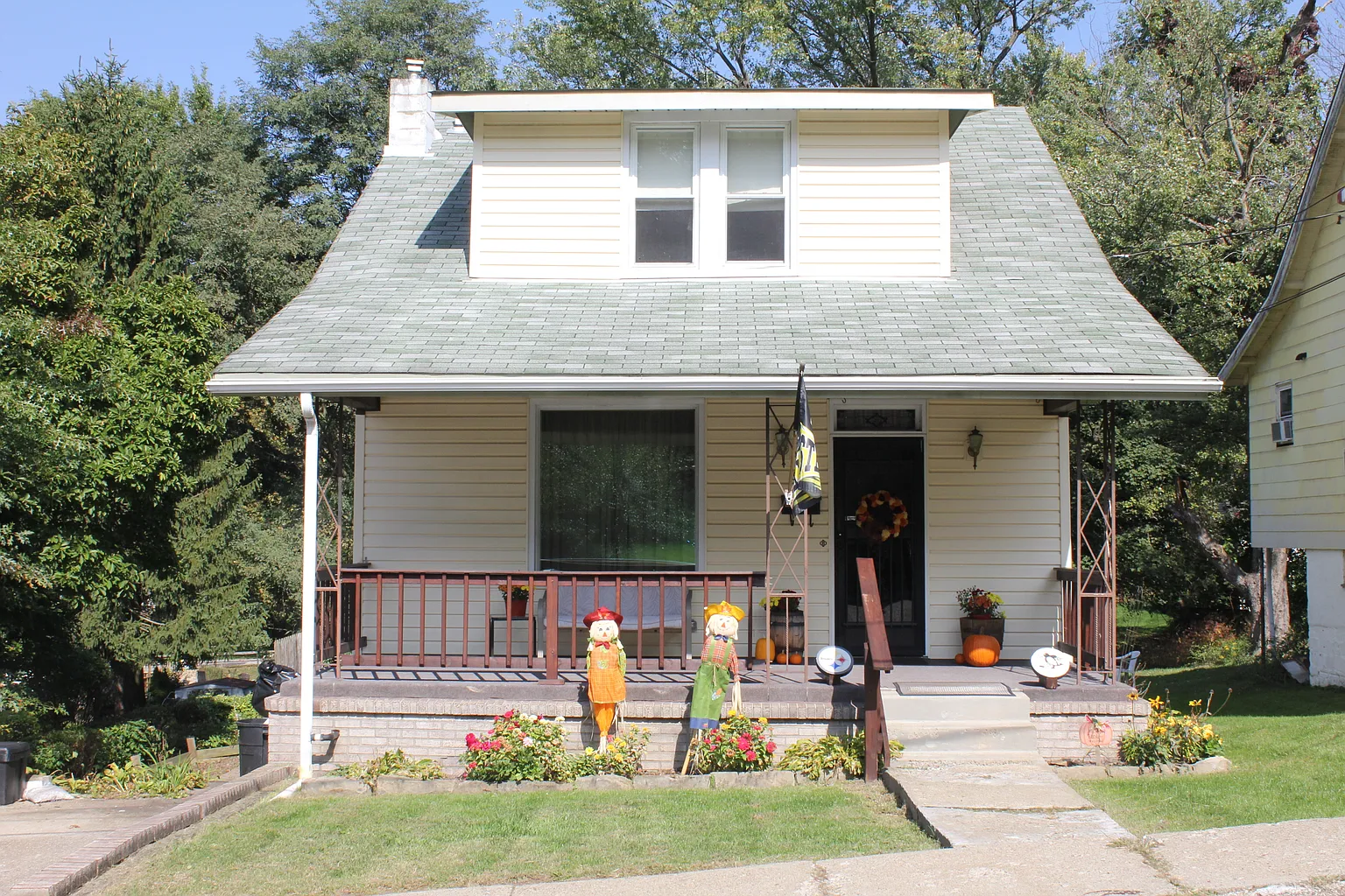 1509 Stewart St photo 1