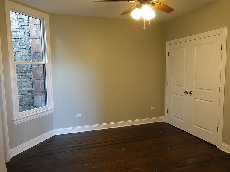 809 N Franklin St #3F — Photo 16
