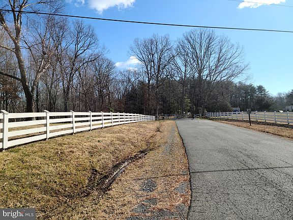 4th image of 9321 Bellwood Dr