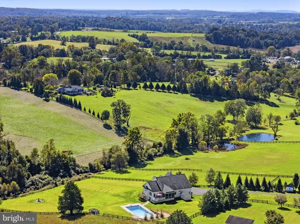 9593 Springs Rd, Warrenton, VA 20186