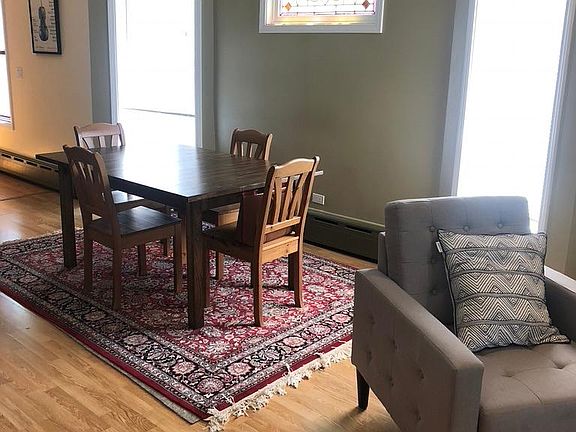 5th image of 3810 W Eddy St #1