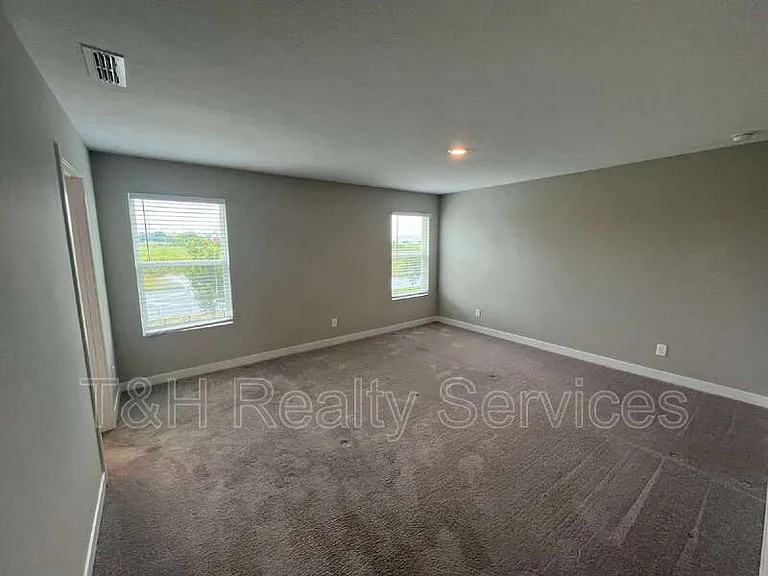 19946 Edwick Dr — Photo 11