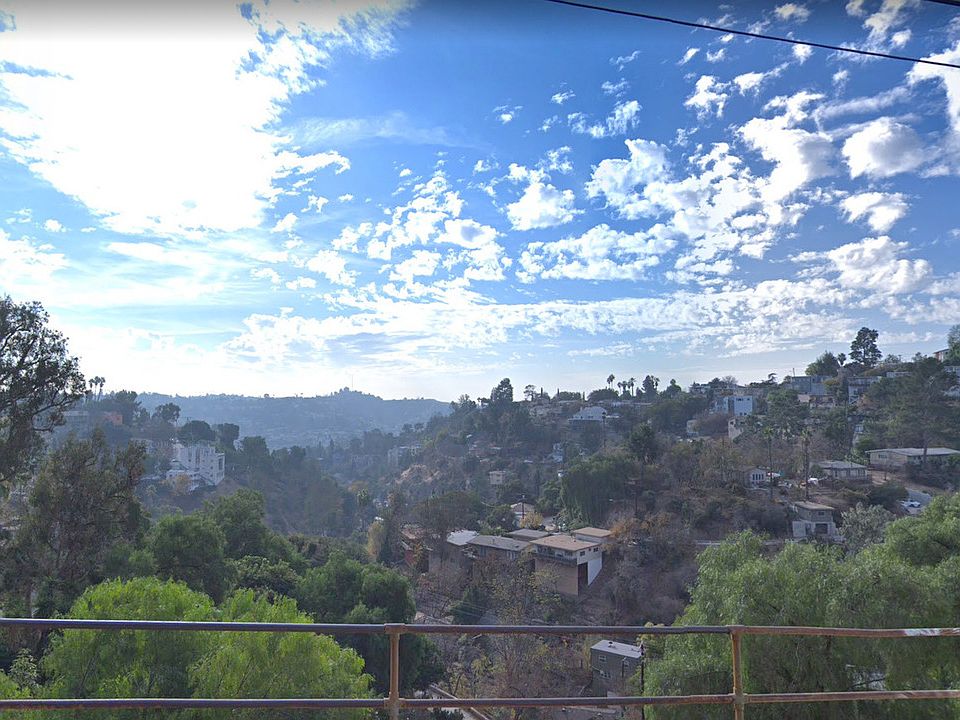 1st image of 605 Dimmick Dr