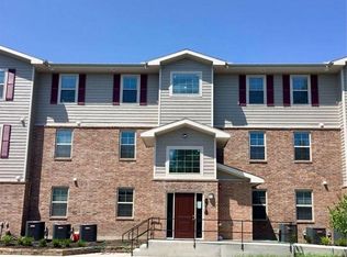 8710 W 106th Ter #1DBDD9817, Overland Park, KS 66212