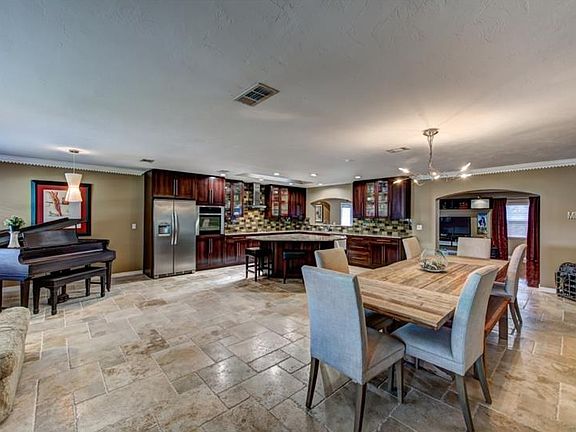 4th image of 6803 7th Avenue Blvd NW